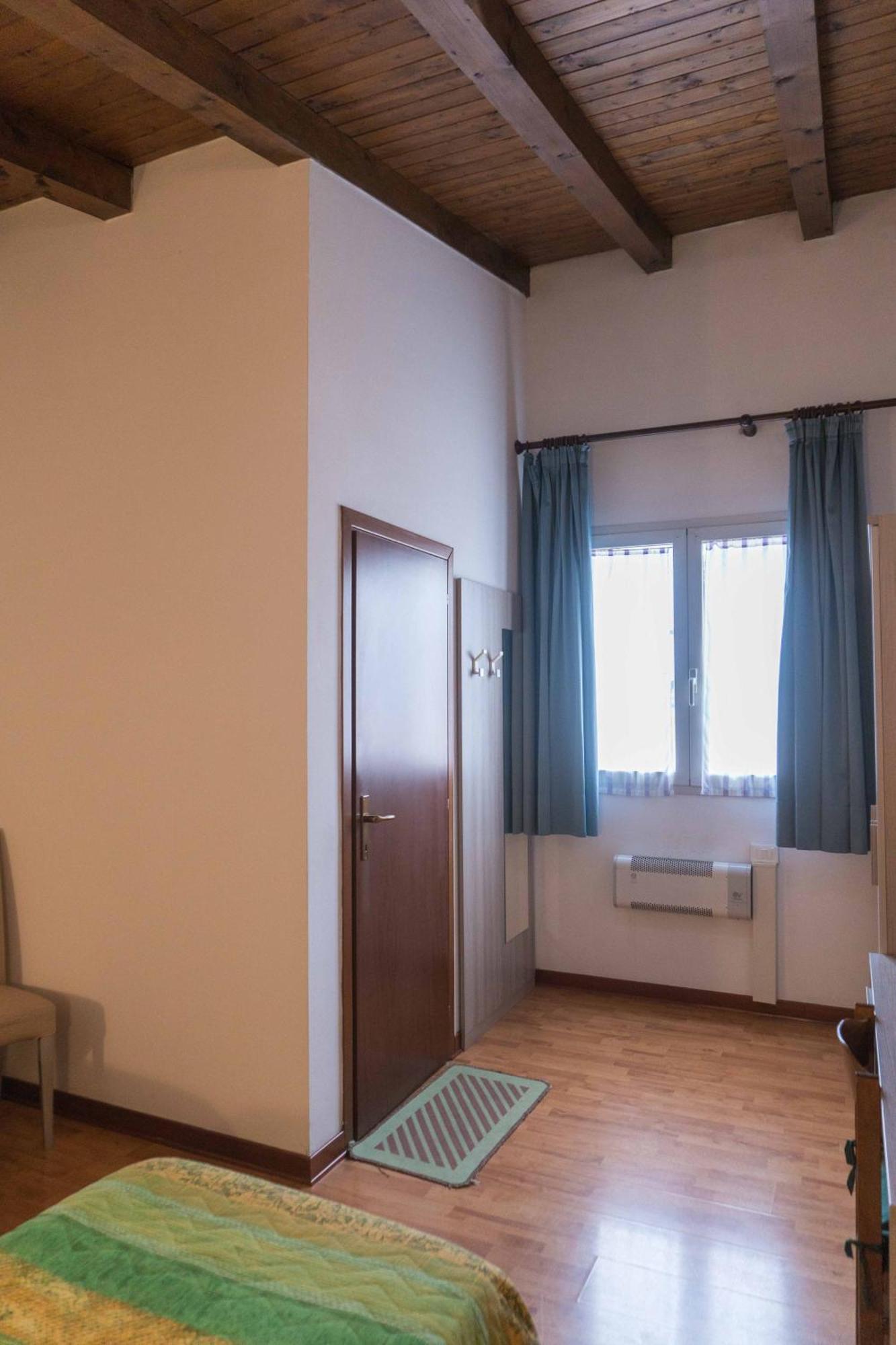 Ristorante Albergo Al Donatore Teòr Værelse billede