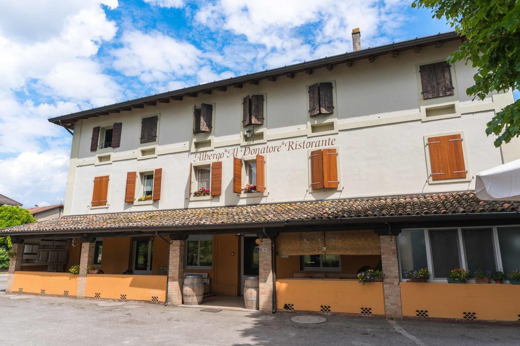 Ristorante Albergo Al Donatore Teòr Eksteriør billede